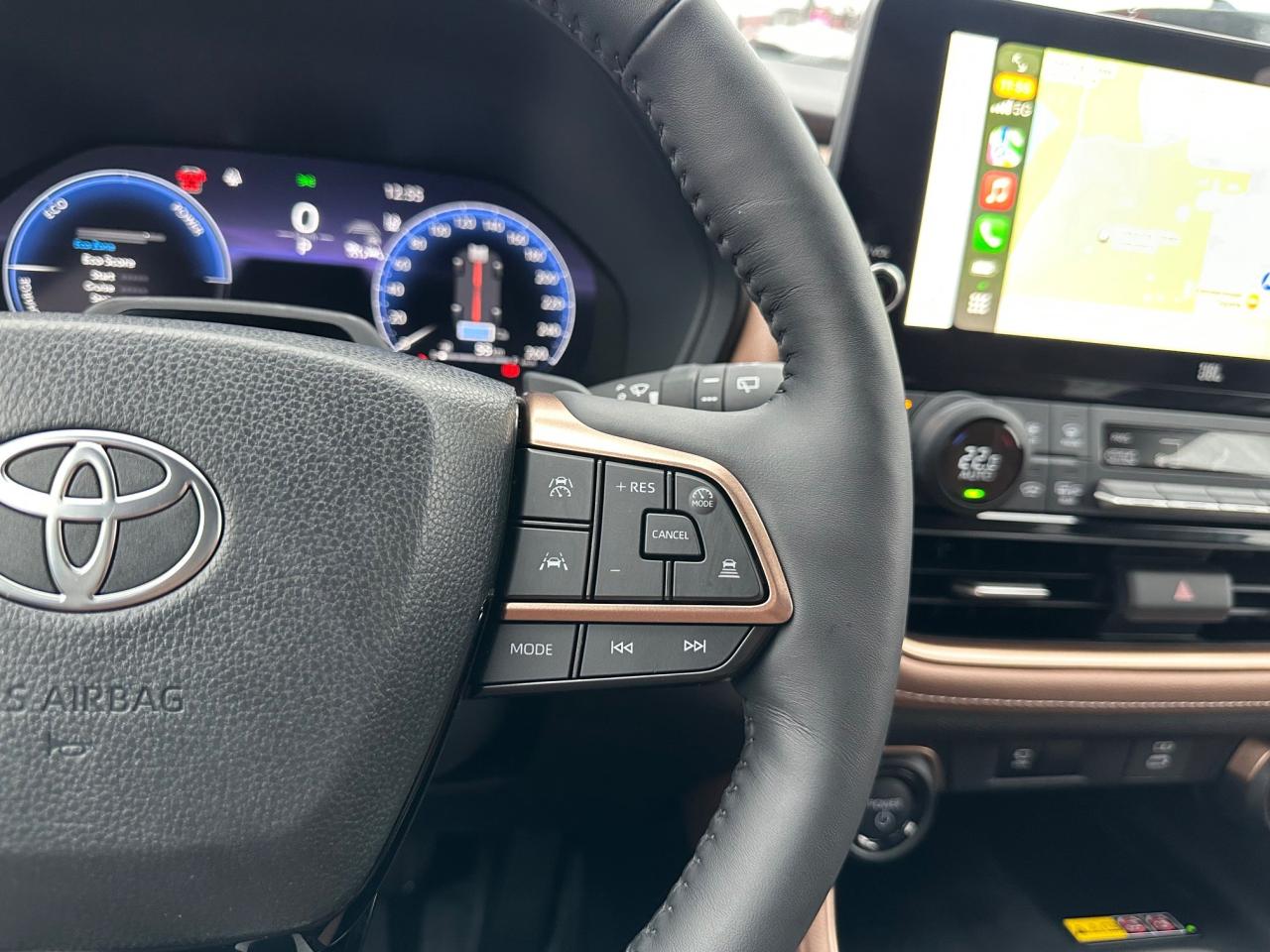 2025 Toyota Grand Highlander Hybrid Platinum MAX 4dr All-Wheel Drive Photo