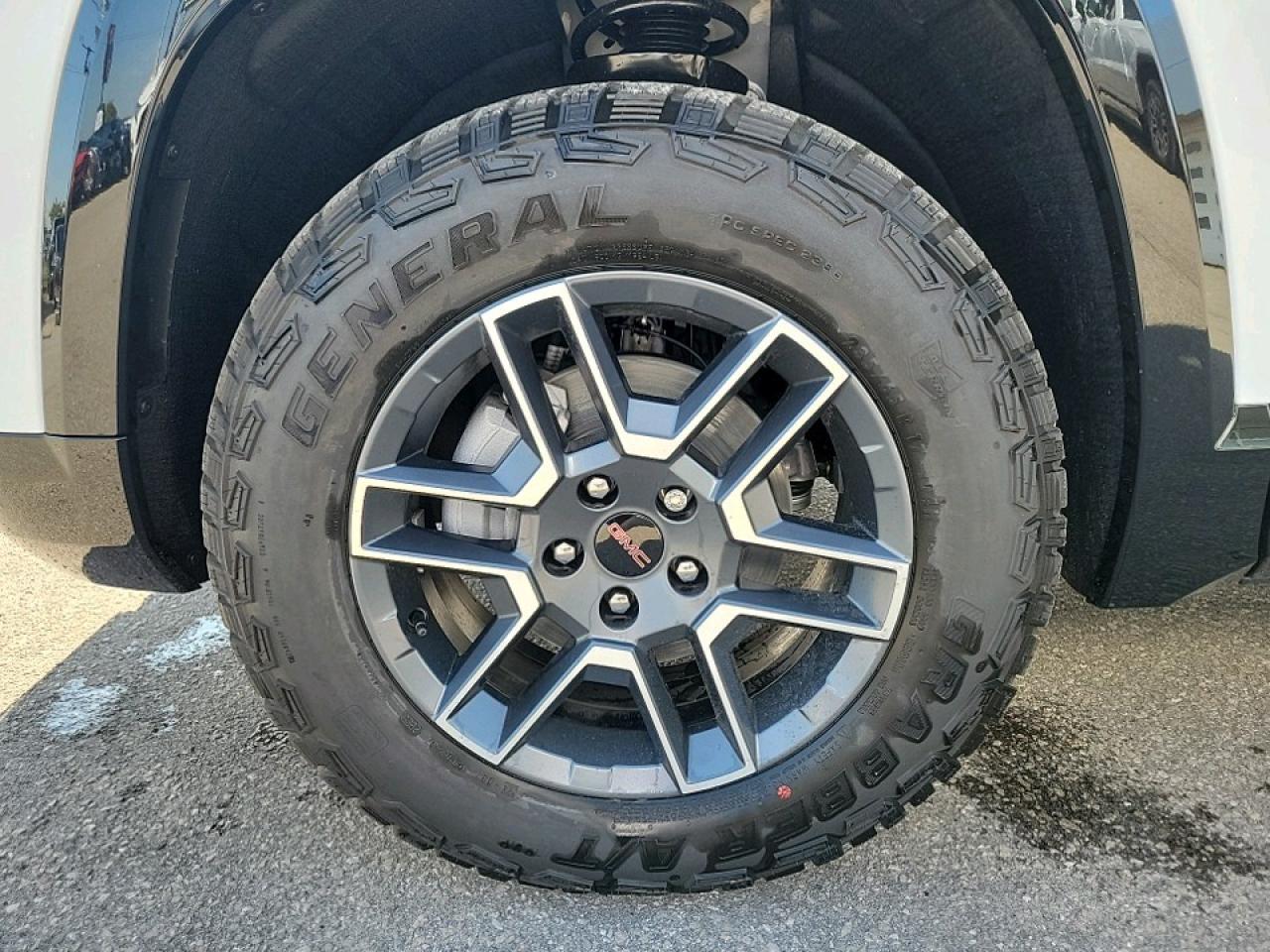 2026 GMC Terrain AT4 4dr All-Wheel Drive Photo