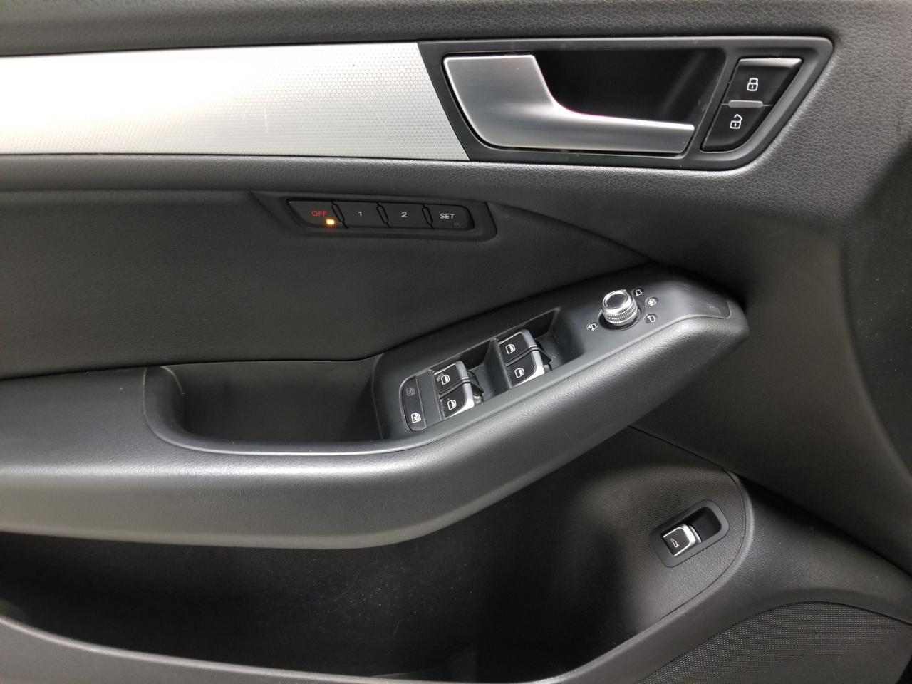 2017 Audi Q5 2.0T Technik 4dr All-wheel Drive quattro Sport Utility Photo