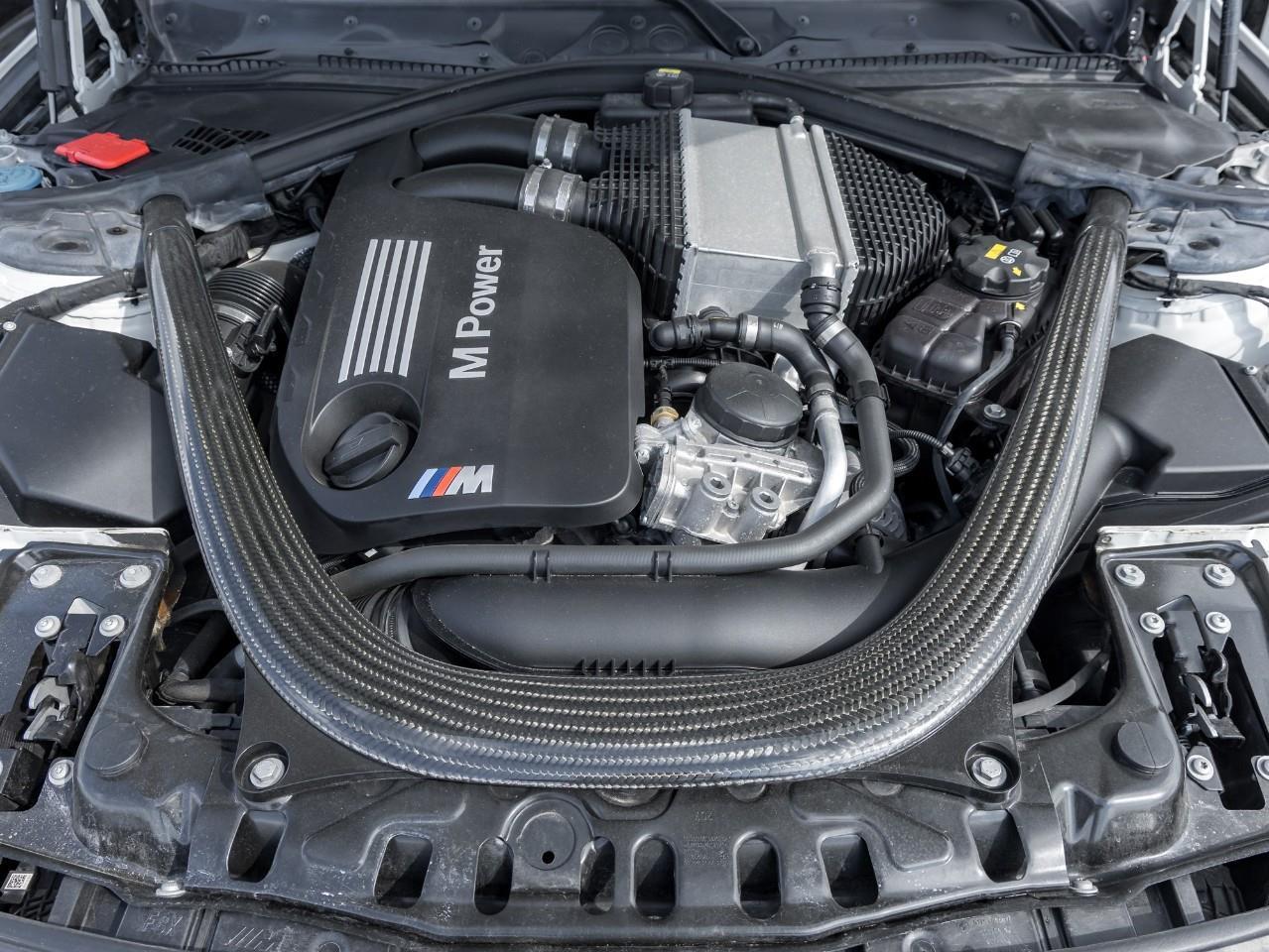 2018 BMW M4 Base 2dr Rear-Wheel Drive Cabriolet Photo