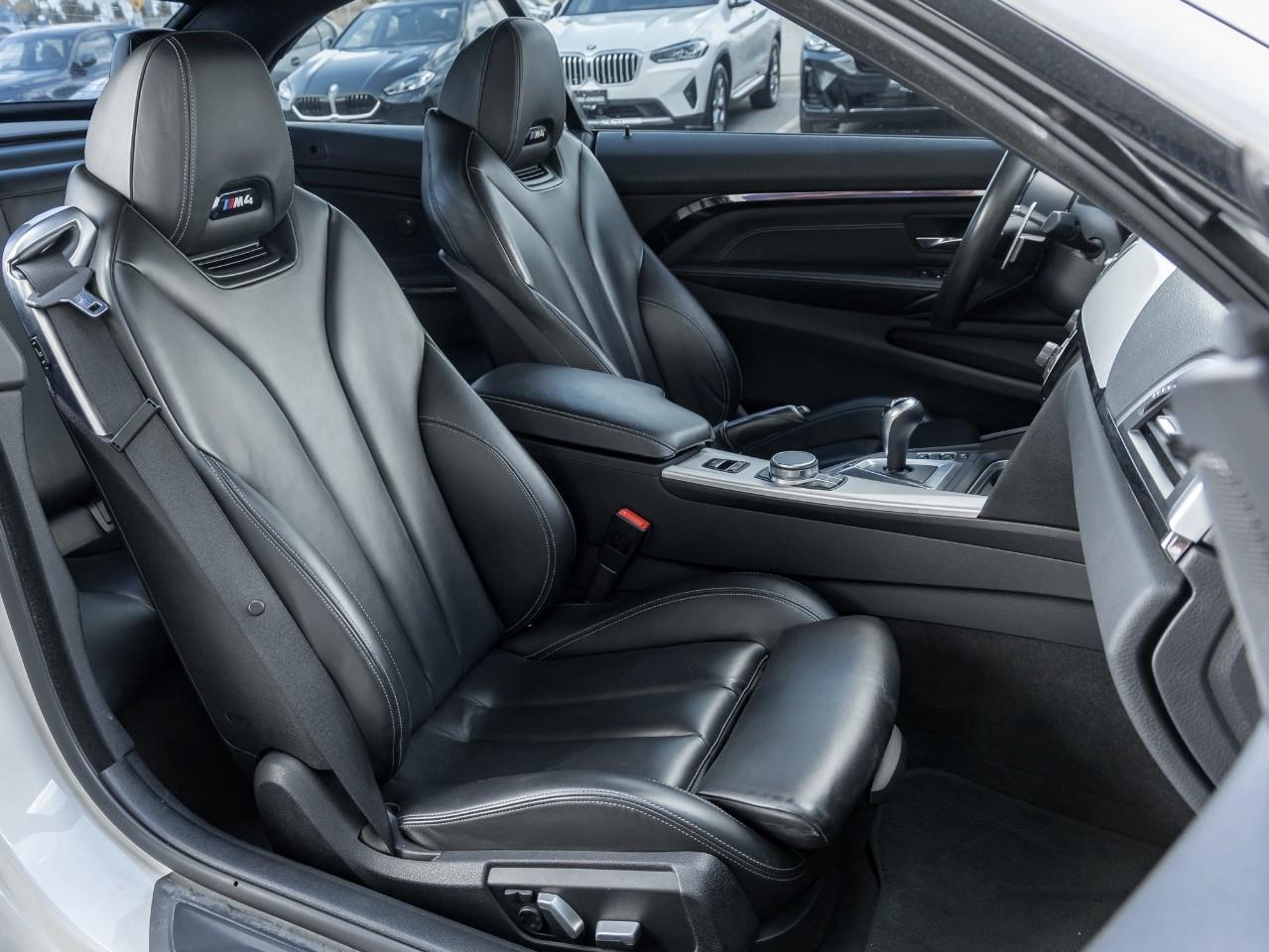 2018 BMW M4 Base 2dr Rear-Wheel Drive Cabriolet Photo