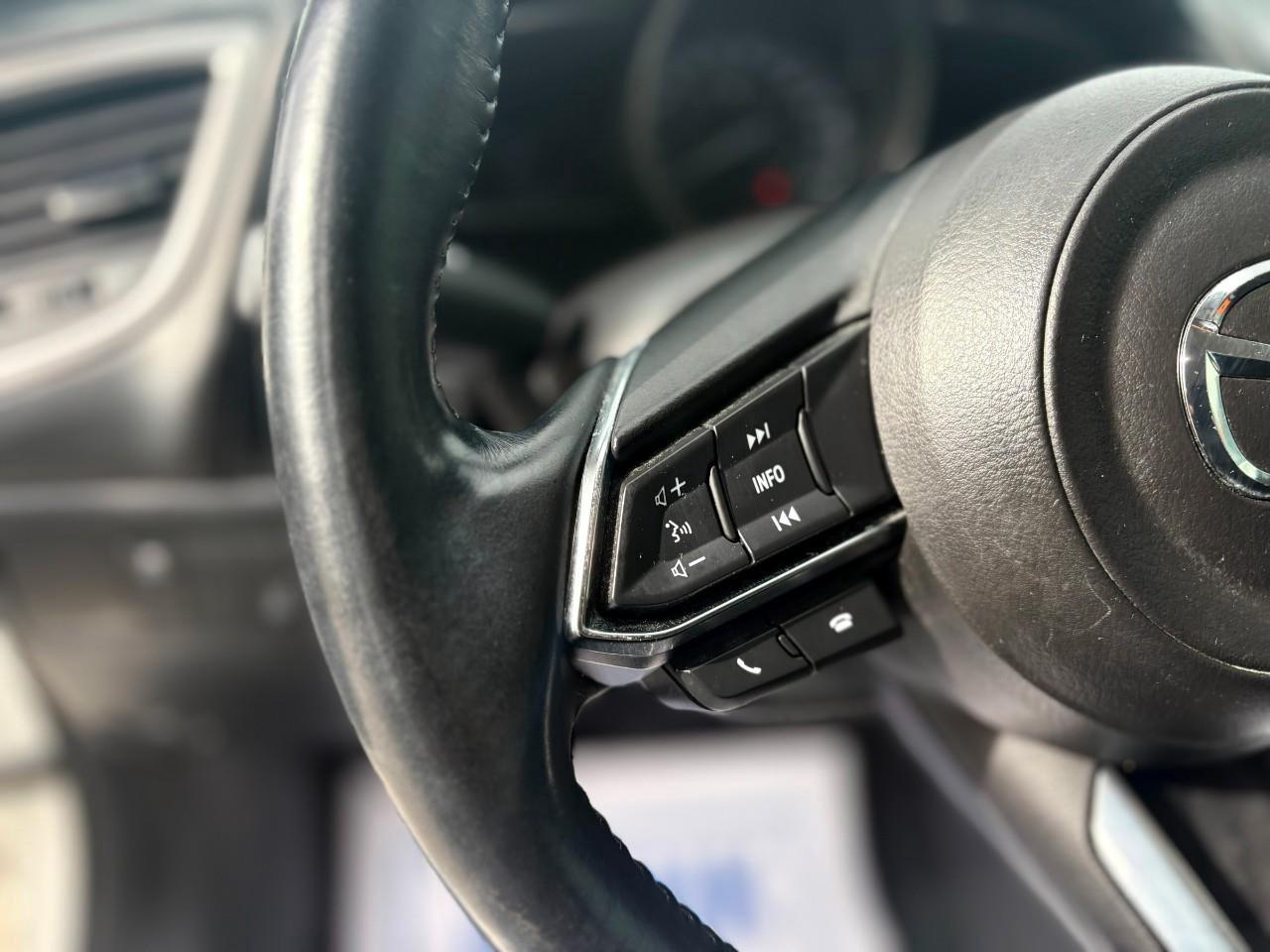 2018 Mazda 3 GS (M6) 4dr Sedan Photo