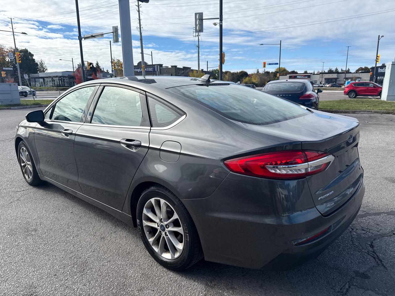 2019 Ford Fusion SE 4dr Front-wheel Drive Sedan Photo