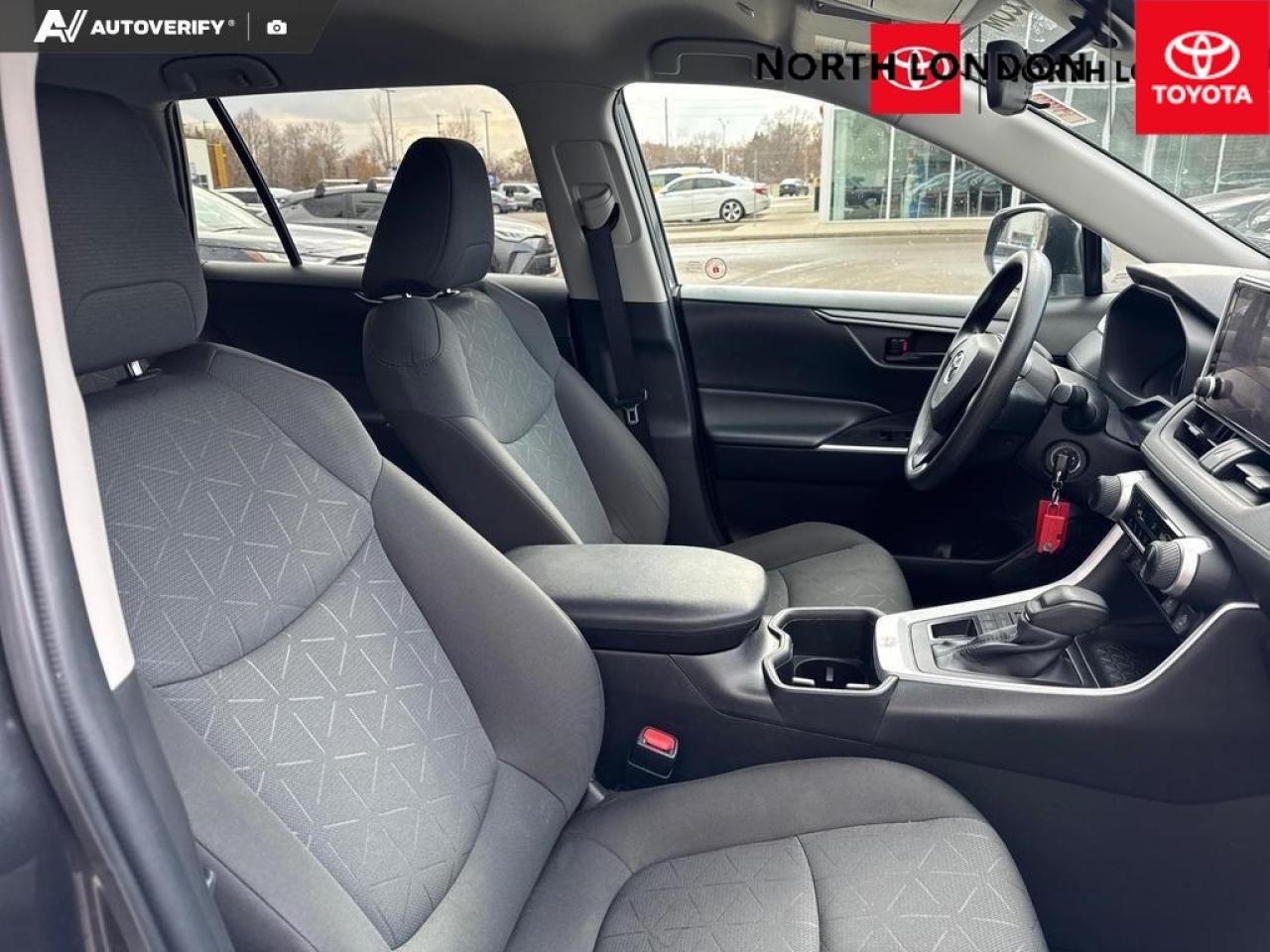 2023 Toyota RAV4 LE 4dr All-wheel Drive Photo