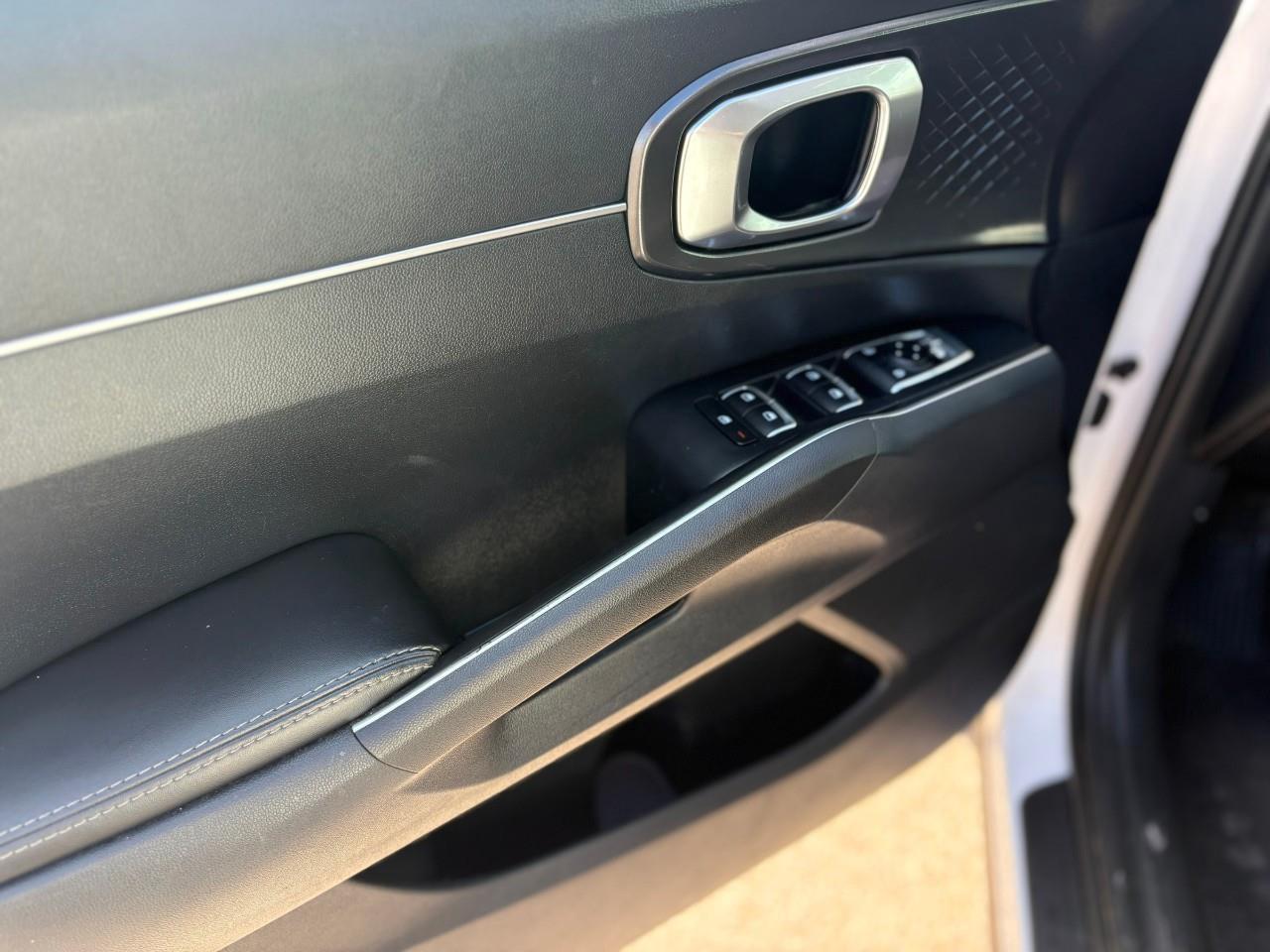 2022 Kia Sorento 2.5L LX+ 4dr All-Wheel Drive Photo