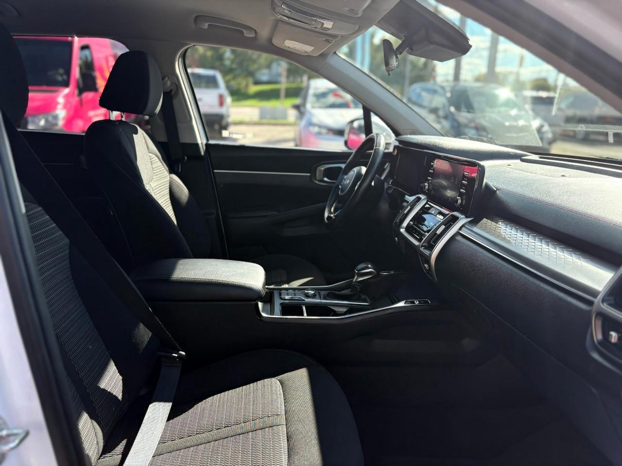 2022 Kia Sorento 2.5L LX+ 4dr All-Wheel Drive Photo