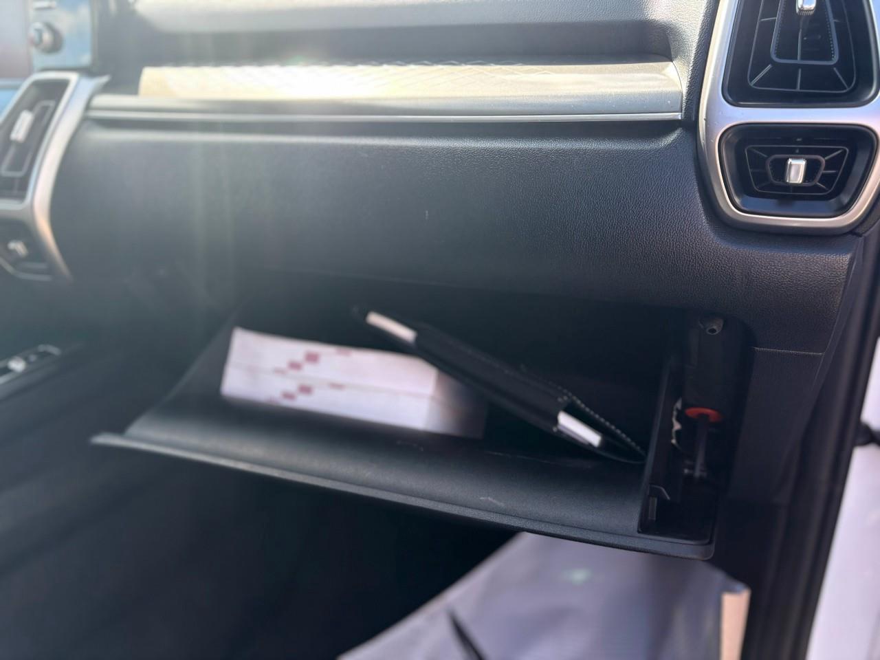 2022 Kia Sorento 2.5L LX+ 4dr All-Wheel Drive Photo