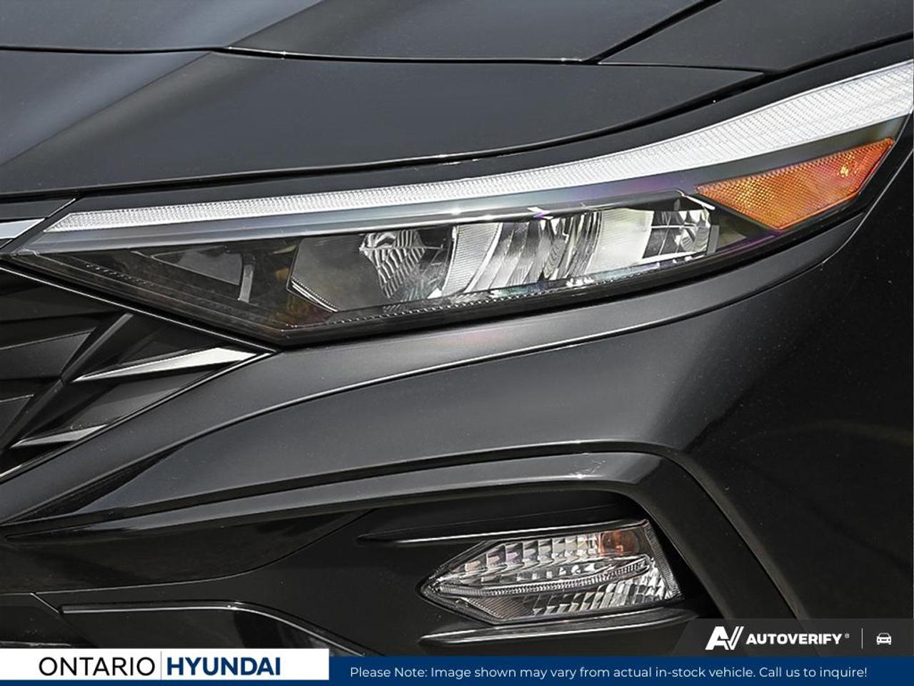 2025 Hyundai Elantra Luxury w/Two-Tone Interior 4dr Sedan Photo