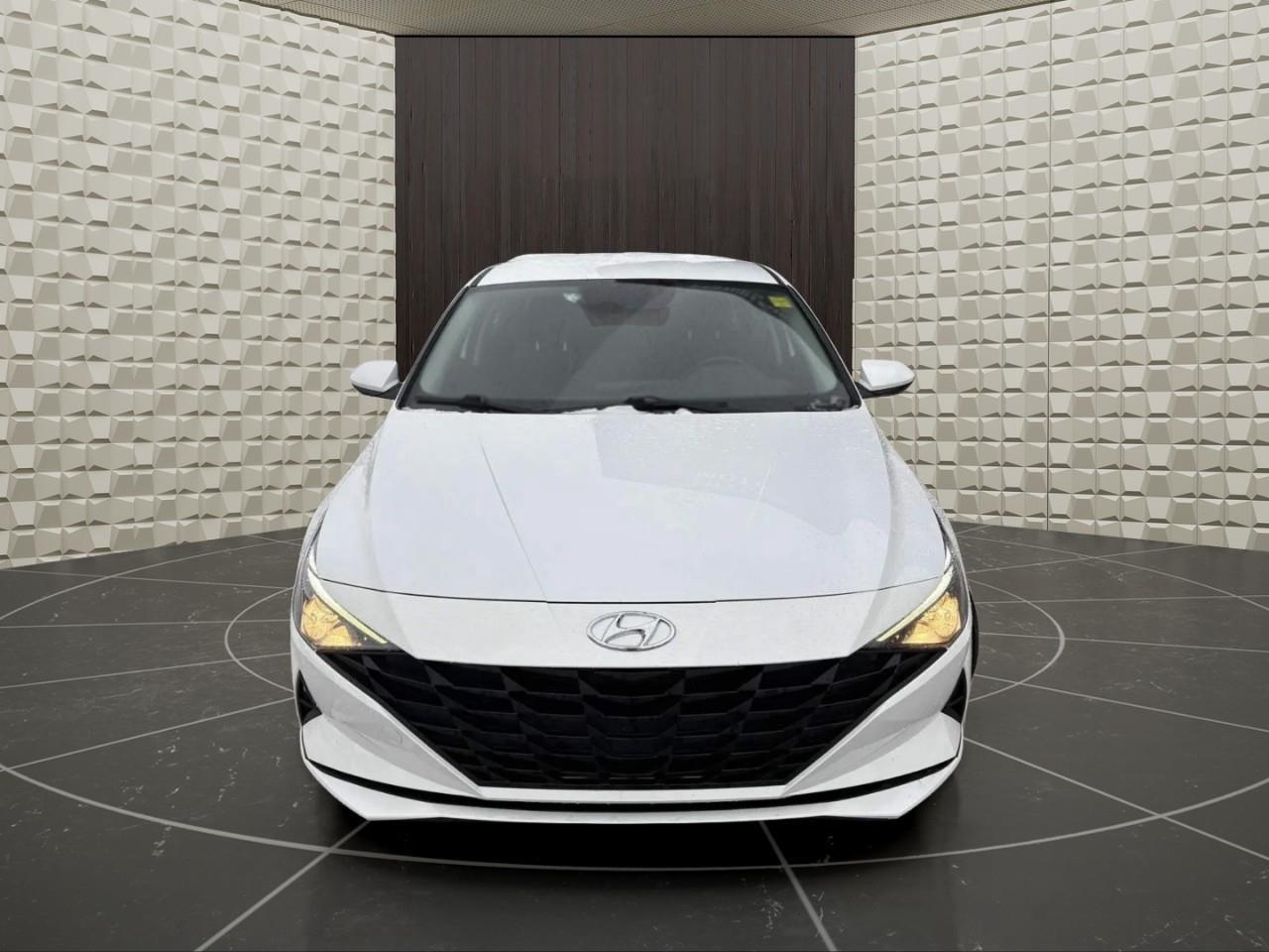 2022 Hyundai Elantra PREFERRED 4DR SEDAN Photo