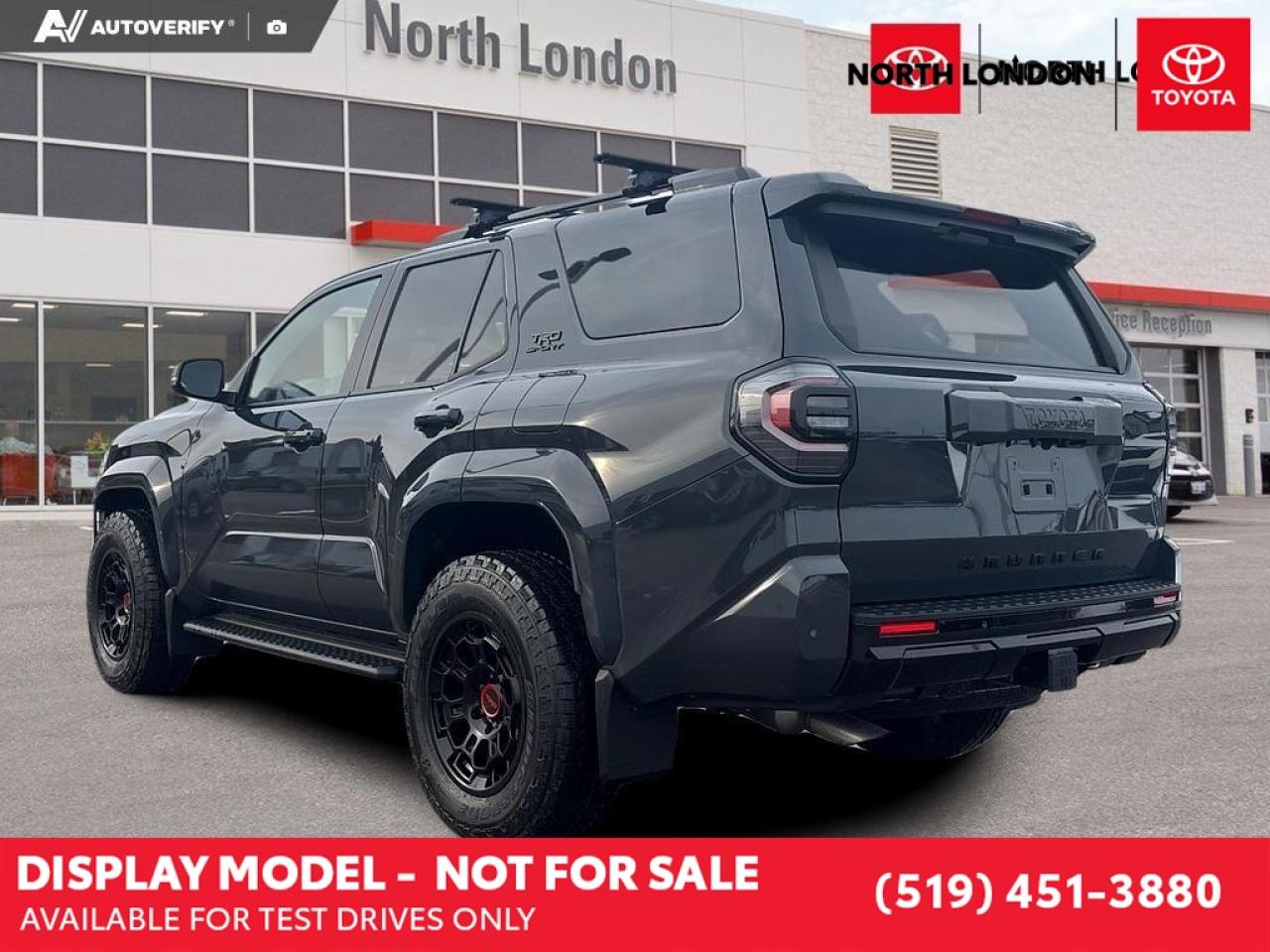 2025 Toyota 4Runner Base 4dr 4x4 Photo3