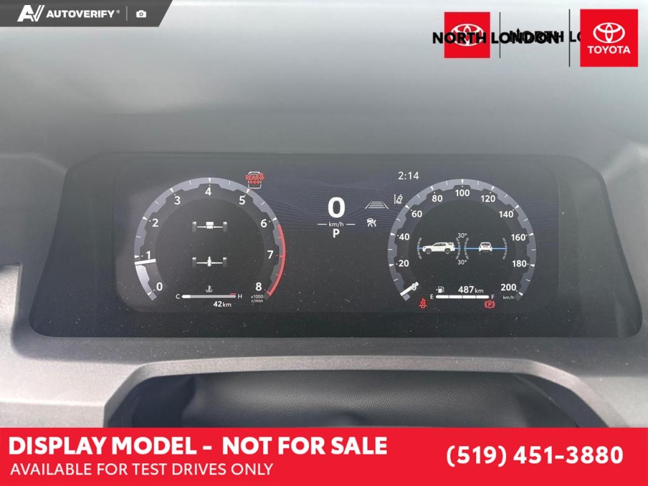 2025 Toyota 4Runner Base 4dr 4x4 Photo