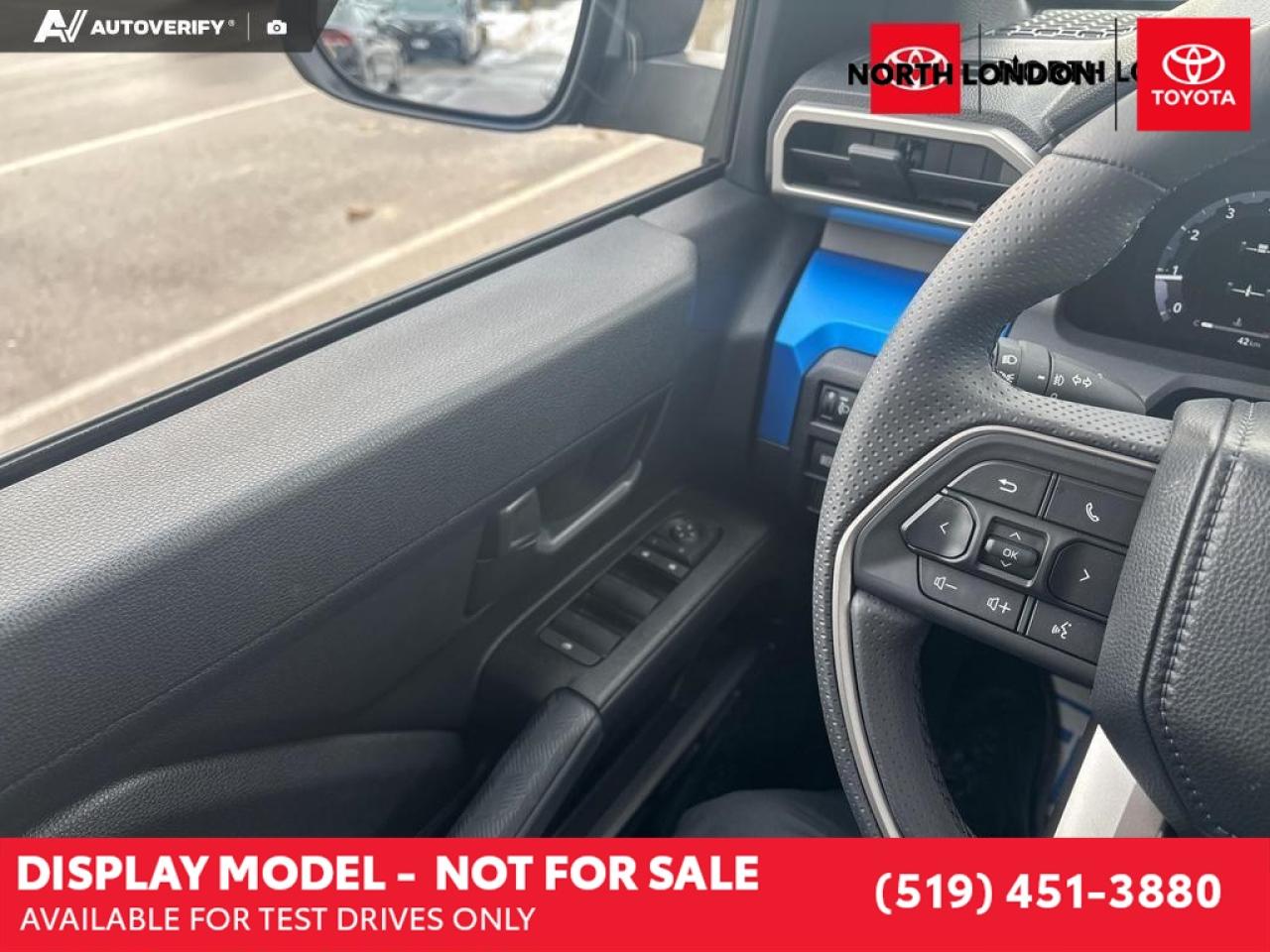 2025 Toyota 4Runner Base 4dr 4x4 Photo