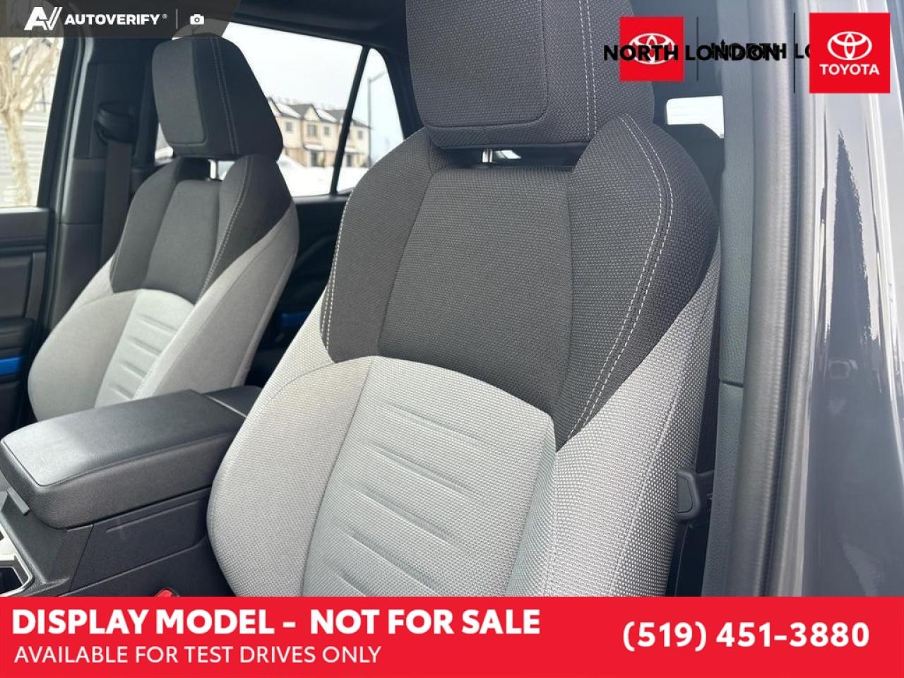 2025 Toyota 4Runner Base 4dr 4x4 Photo