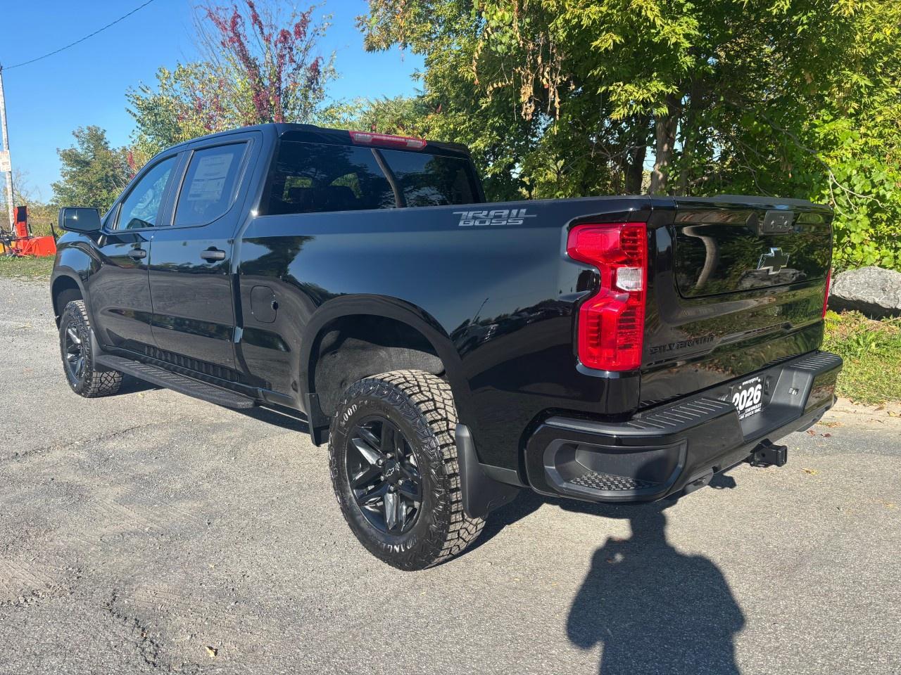 2026 Chevrolet Silverado 1500 Crew Cab Standard Box 4-Wheel Drive Custom Trail Boss Photo
