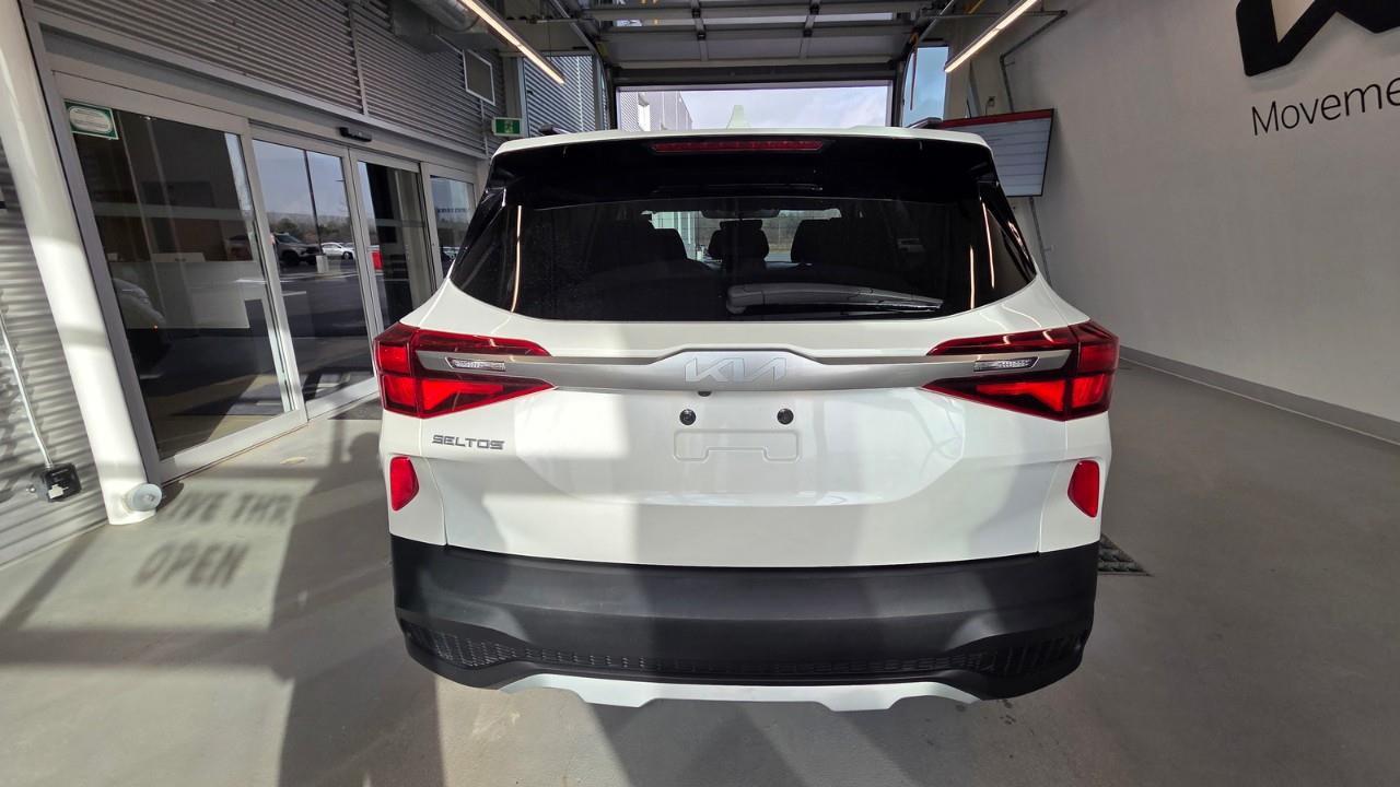 2023 Kia Seltos LX 4dr Front-Wheel Drive Photo
