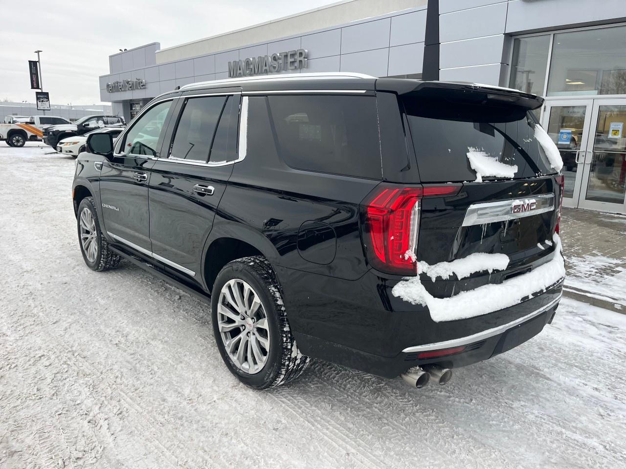 2021 GMC Yukon 4WD 4dr Denali Photo