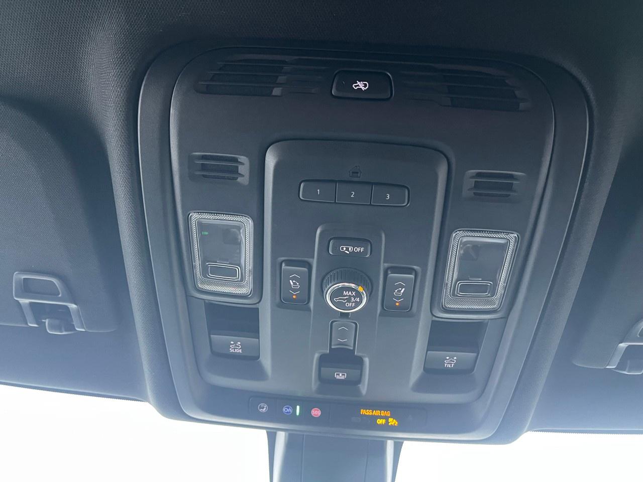 2021 GMC Yukon 4WD 4dr Denali Photo