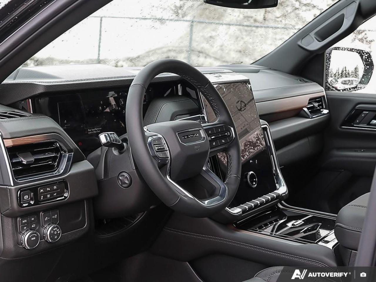 2026 GMC Yukon XL 4WD 4DR DENALI Photo