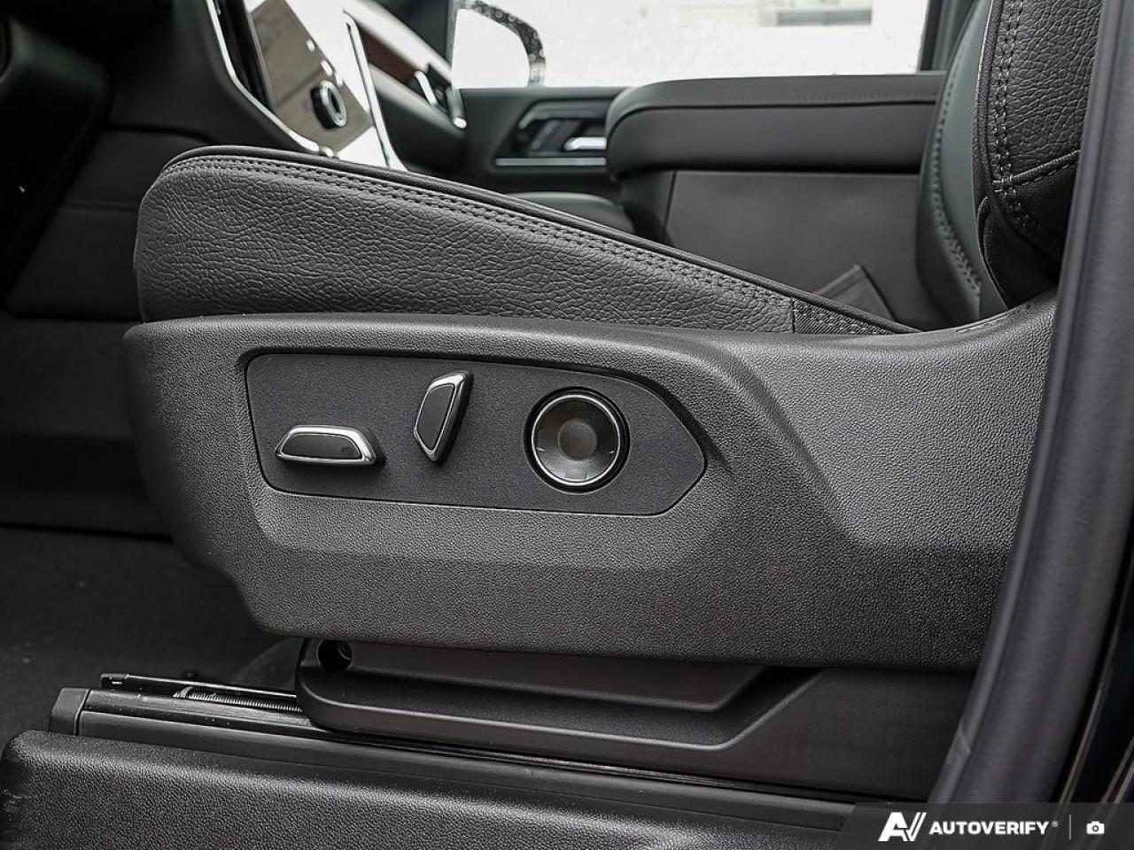 2026 GMC Yukon XL 4WD 4DR DENALI Photo