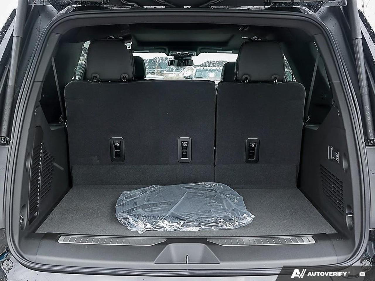 2026 GMC Yukon XL 4WD 4DR DENALI Photo