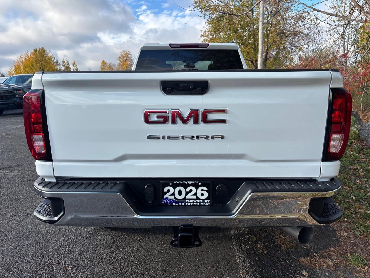 2026 GMC SIERRA 2500HD Crew Cab Long Box 4-Wheel Drive Pro Photo