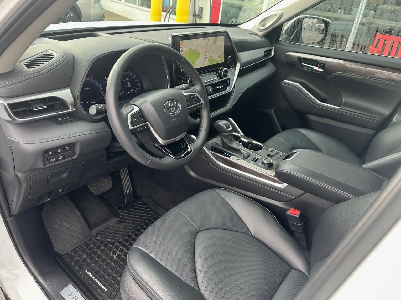 2024 Toyota Highlander Limited 4dr All-Wheel Drive Photo