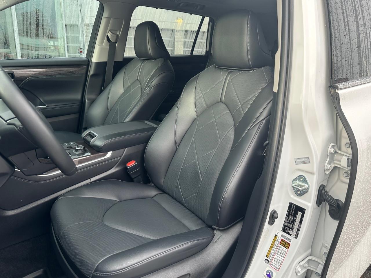 2024 Toyota Highlander Limited 4dr All-Wheel Drive Photo