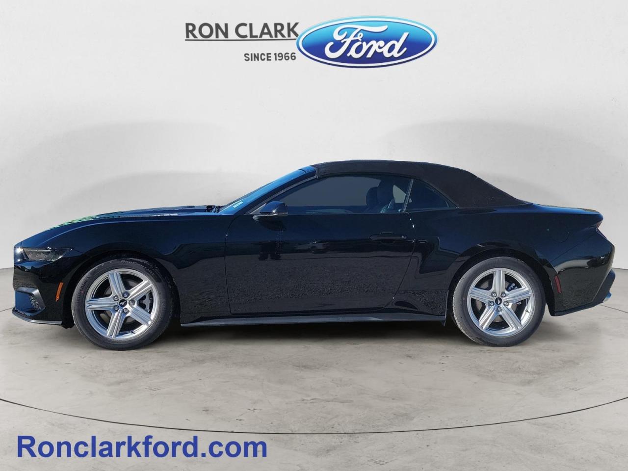 2026 Ford Mustang EcoBoost Premium 2dr Convertible Photo3