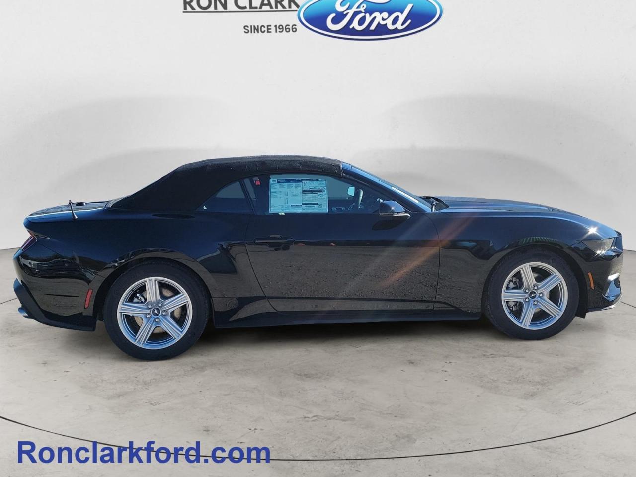2026 Ford Mustang EcoBoost Premium 2dr Convertible Photo