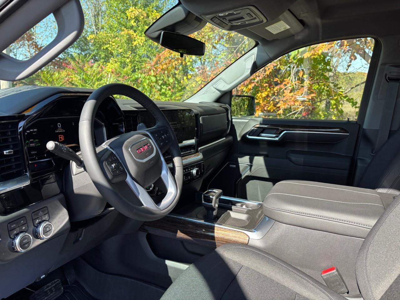 2026 GMC Sierra 1500 Crew Cab Standard Box 4-Wheel Drive Elevation Photo