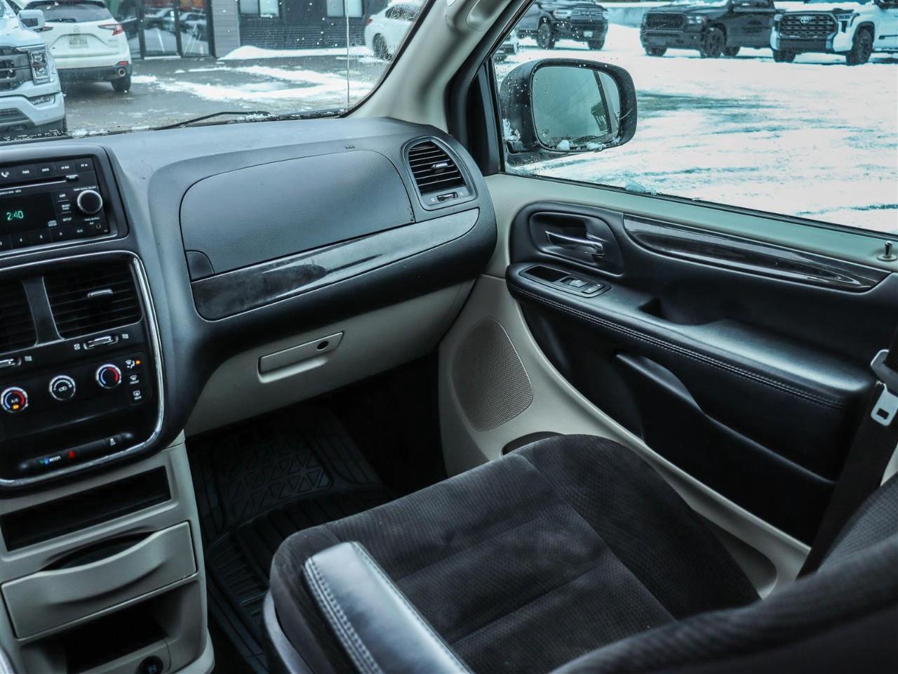 2019 Dodge Grand Caravan CVP/SXT Passenger Van Photo