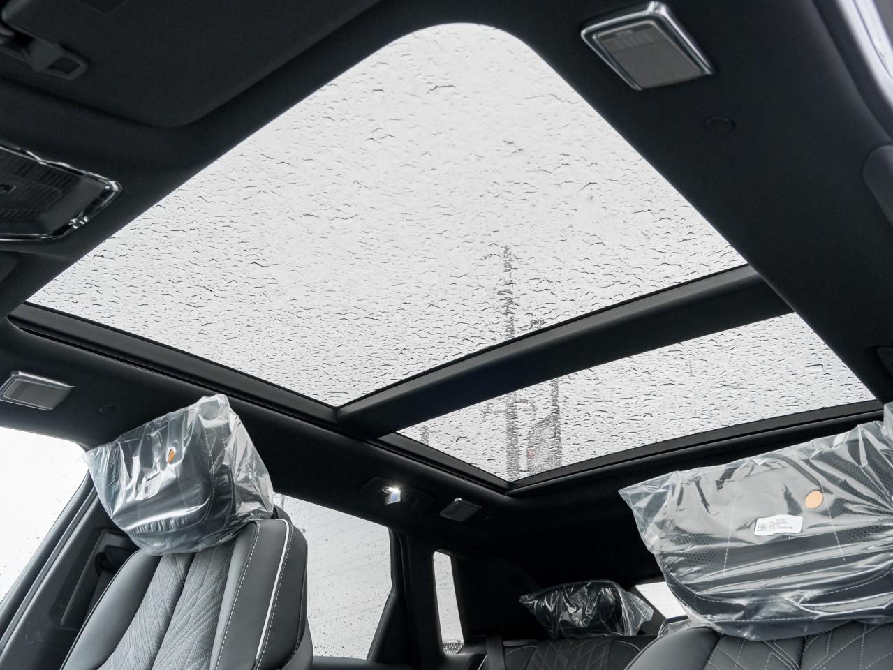 2026 Cadillac LYRIQ V Premium 4dr Photo