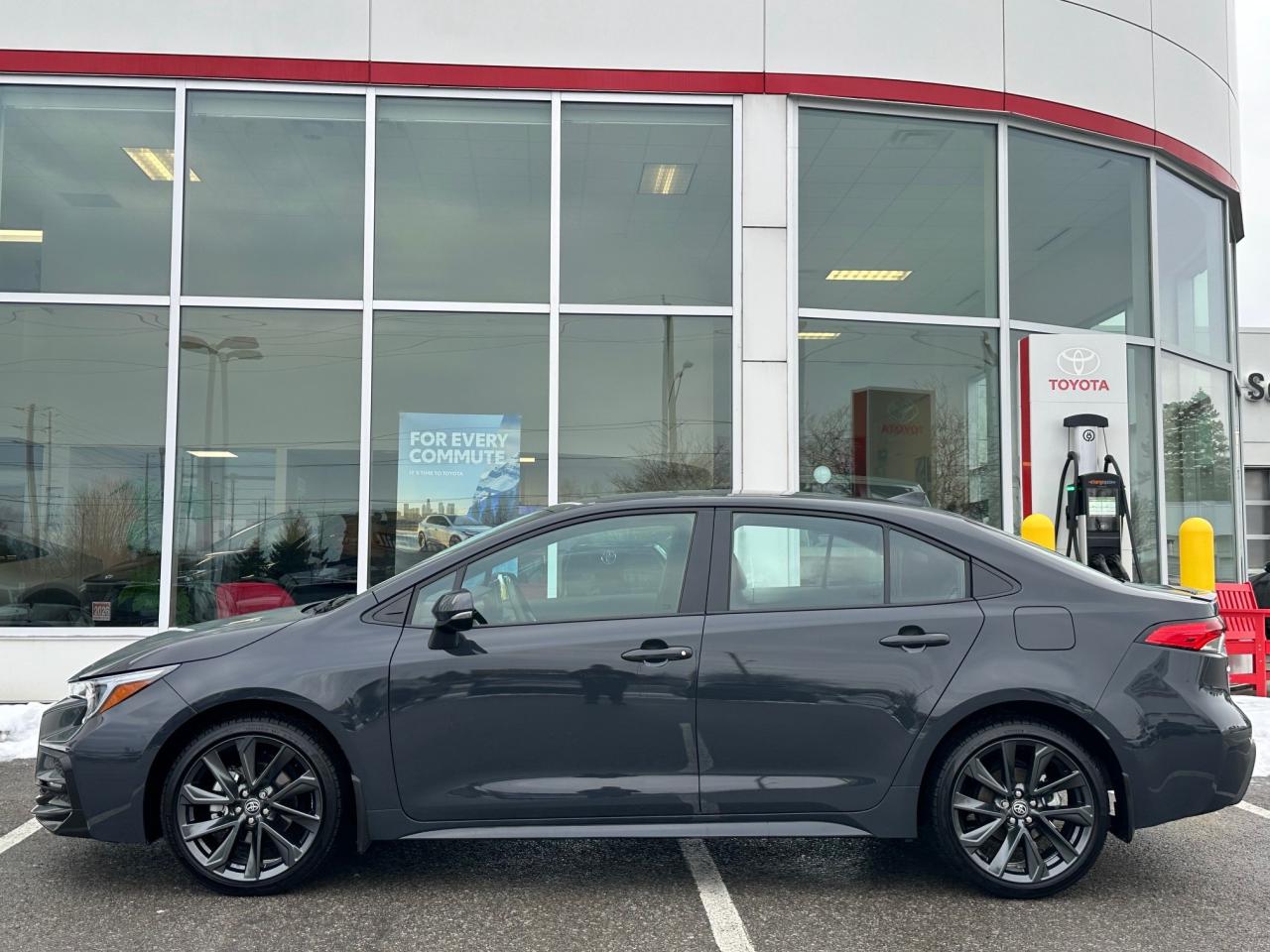 2025 Toyota Corolla SE 4dr Sedan Photo