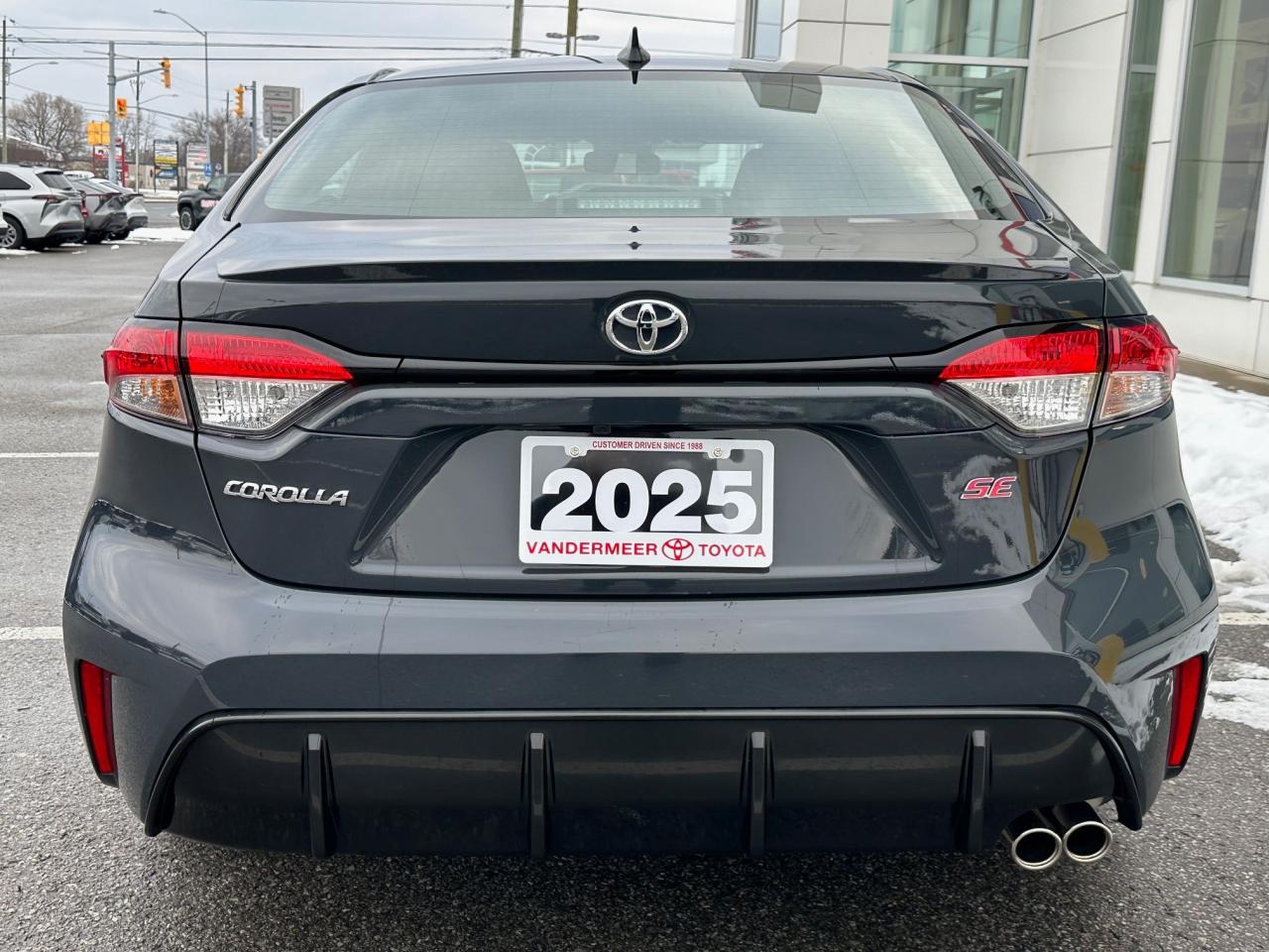 2025 Toyota Corolla SE 4dr Sedan Photo