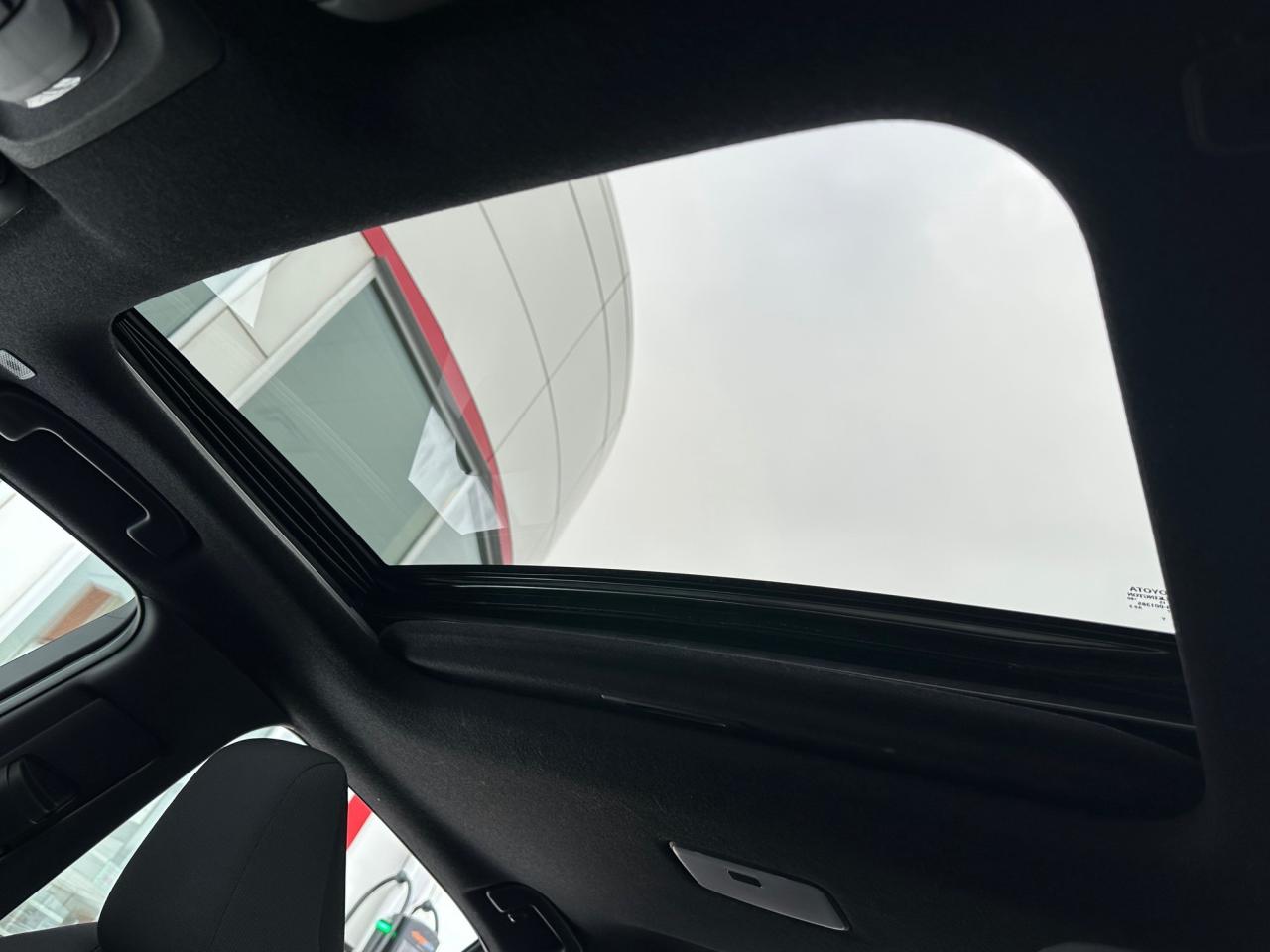 2025 Toyota Corolla SE 4dr Sedan Photo