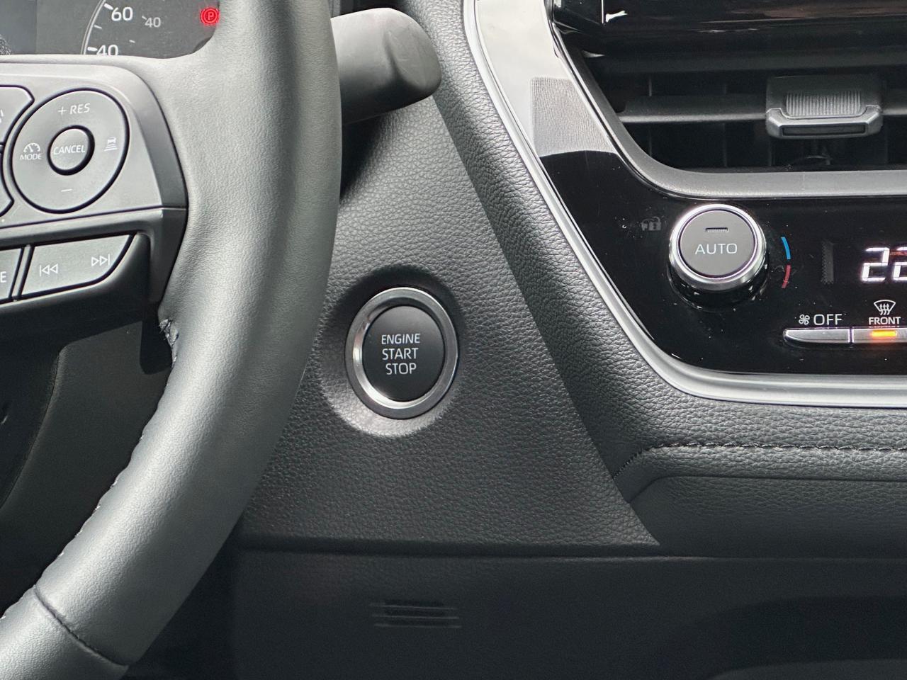 2025 Toyota Corolla SE 4dr Sedan Photo