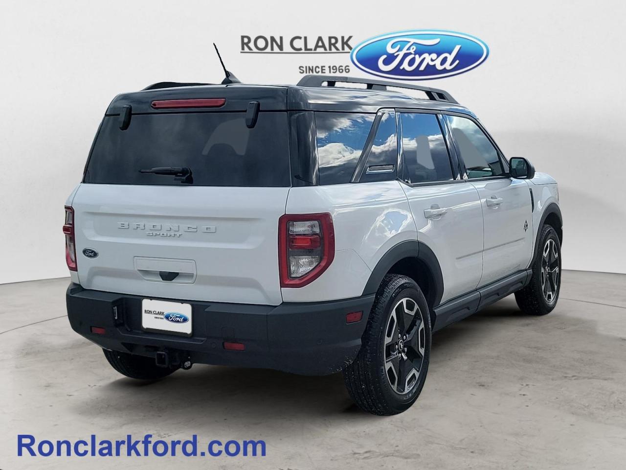 2024 Ford Bronco Sport Outer Banks 4dr 4x4 Photo