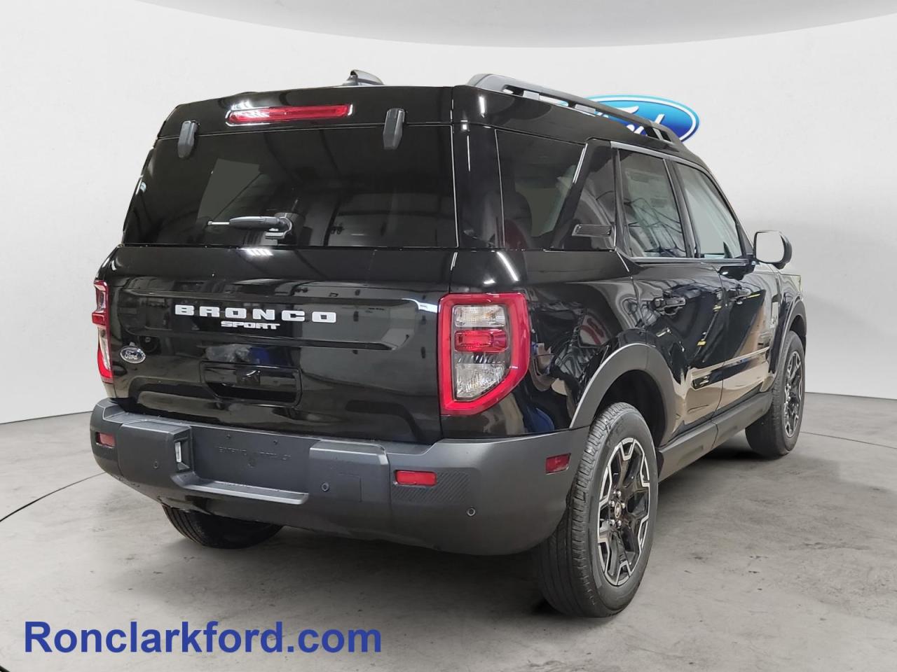 2025 Ford Bronco Sport Outer Banks 4dr 4x4 Photo