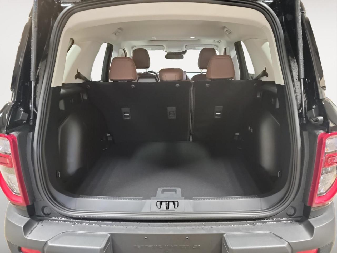 2025 Ford Bronco Sport Outer Banks 4dr 4x4 Photo