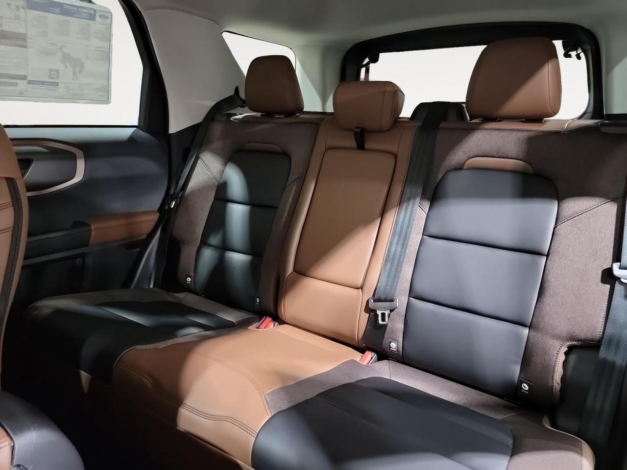 2025 Ford Bronco Sport Outer Banks 4dr 4x4 Photo