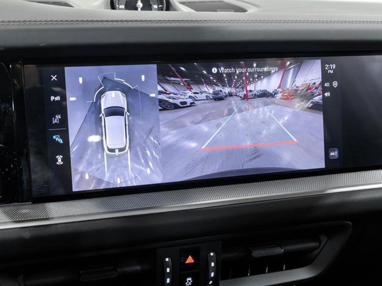 2025 Porsche Cayenne  Photo