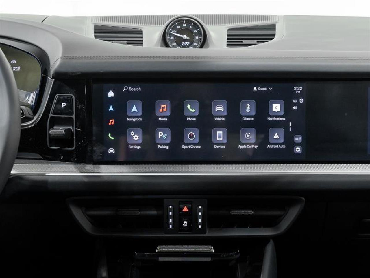 2025 Porsche Cayenne  Photo