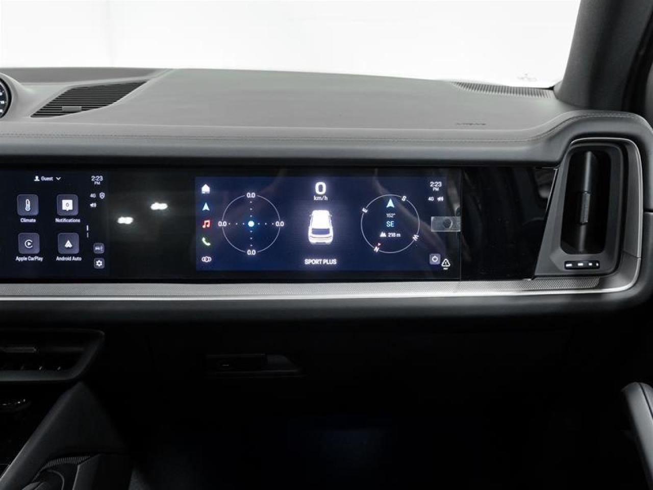 2025 Porsche Cayenne  Photo