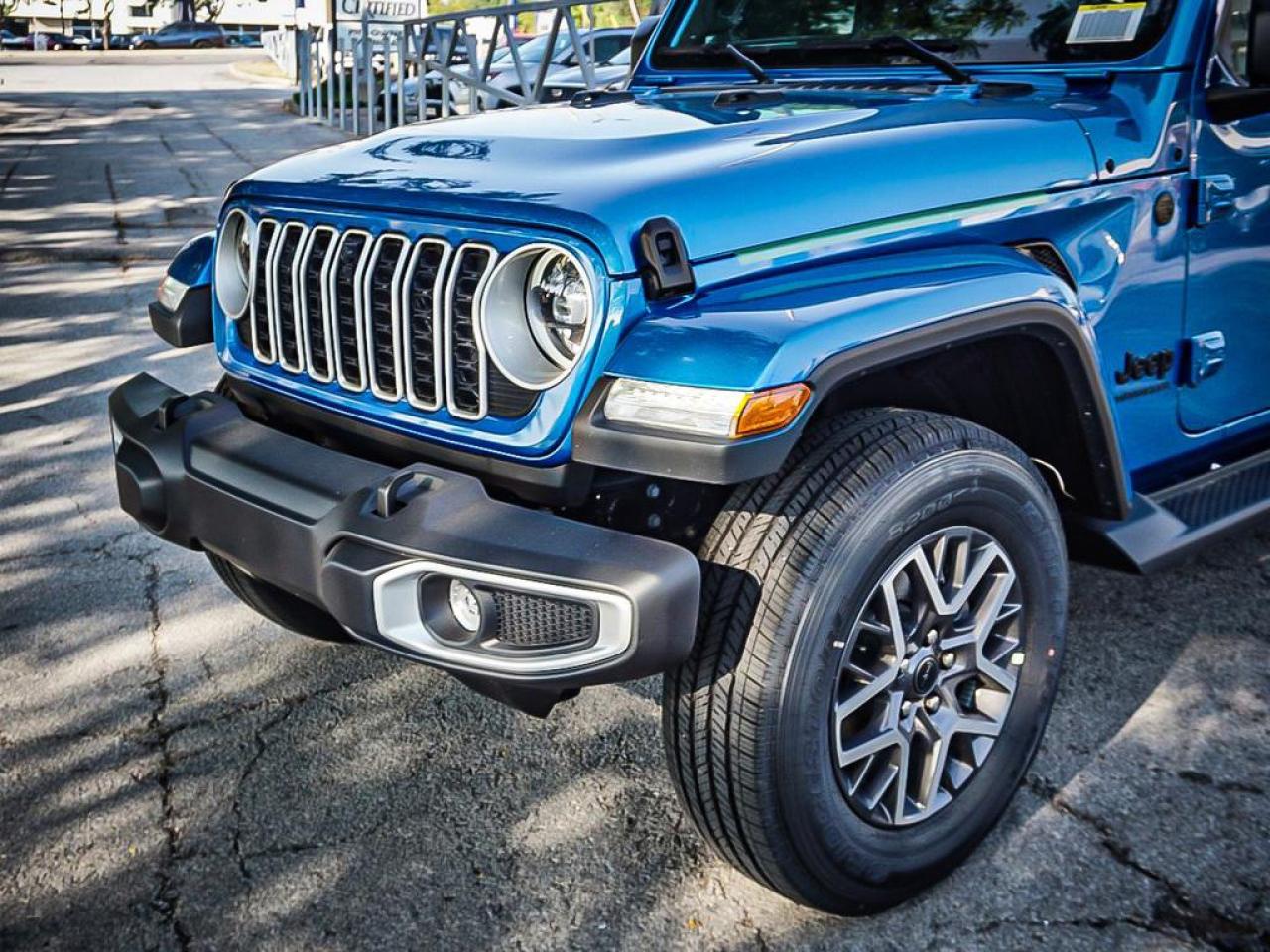 2025 Jeep Wrangler  Photo3