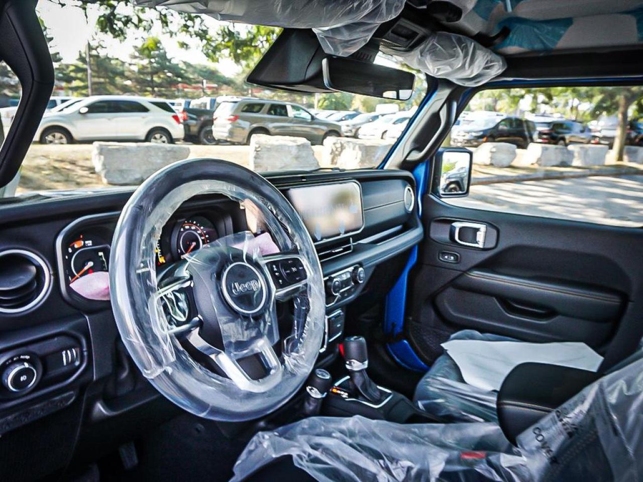 2025 Jeep Wrangler  Photo