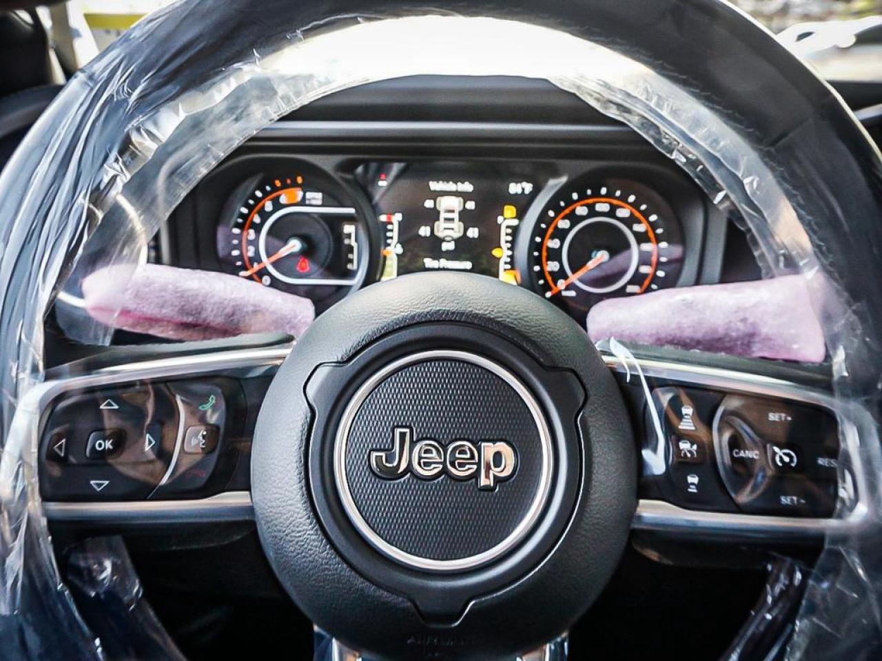 2025 Jeep Wrangler  Photo