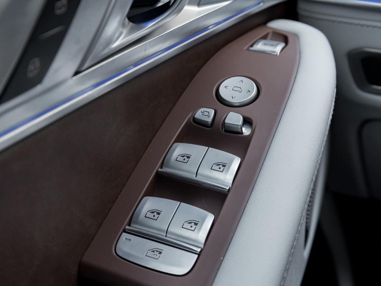 2024 BMW XM Base 4dr All-Wheel Drive Sports Activity Vehicle Photo