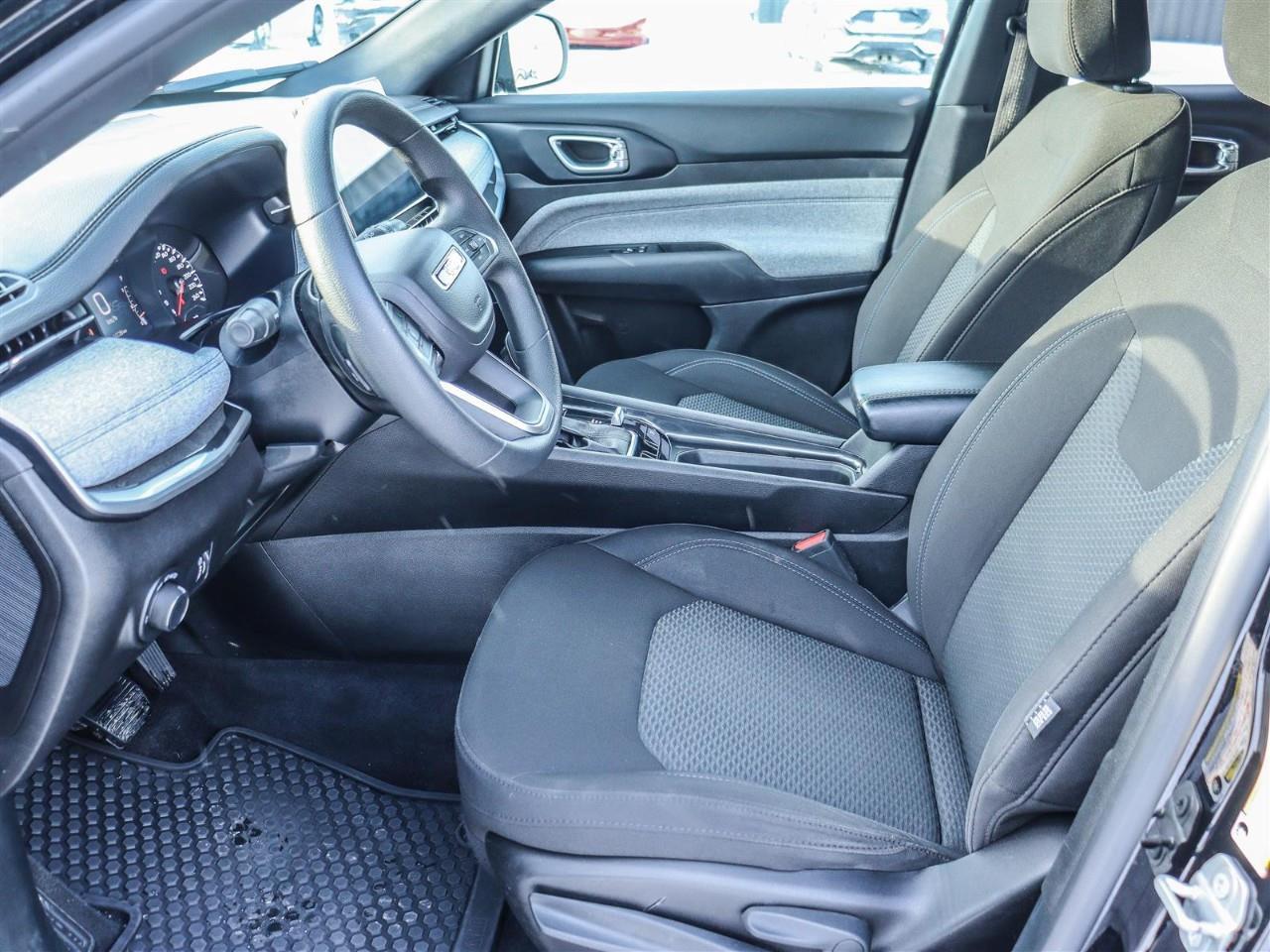 2024 Jeep Compass Sport 4dr 4x4 Photo