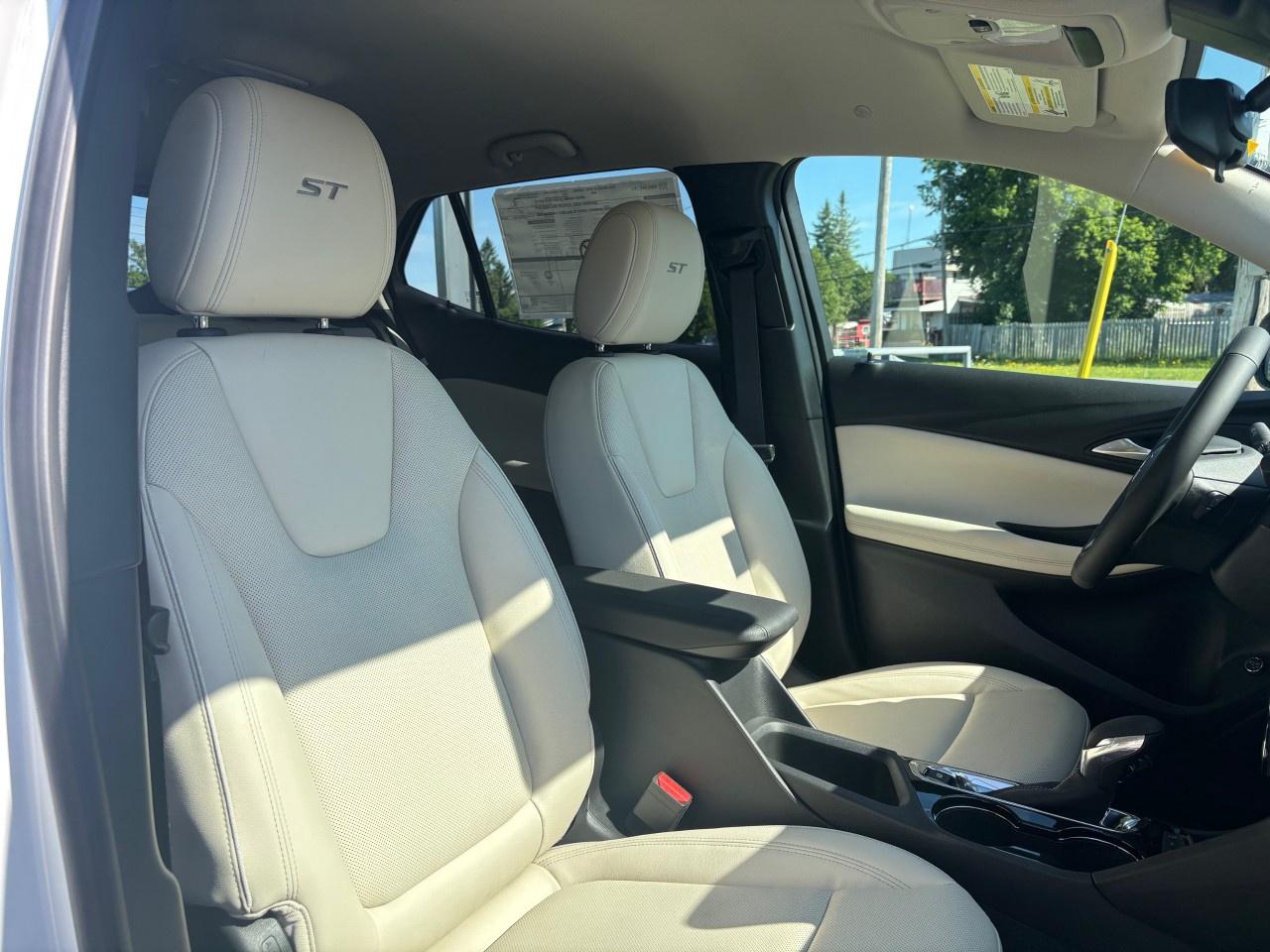 2026 Buick Encore GX Sport Touring AWD Photo