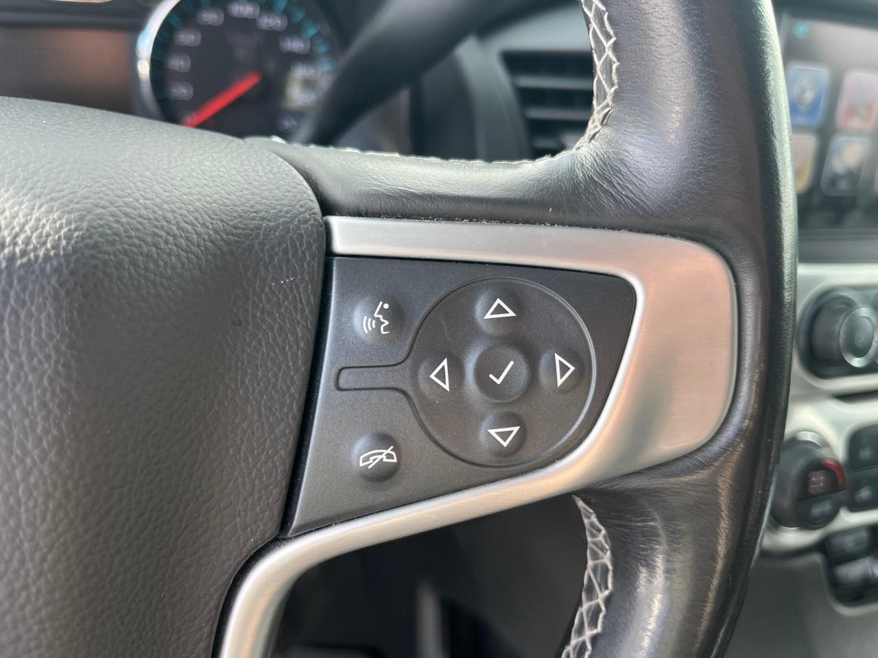 2017 GMC Yukon 4WD 4dr SLE Photo